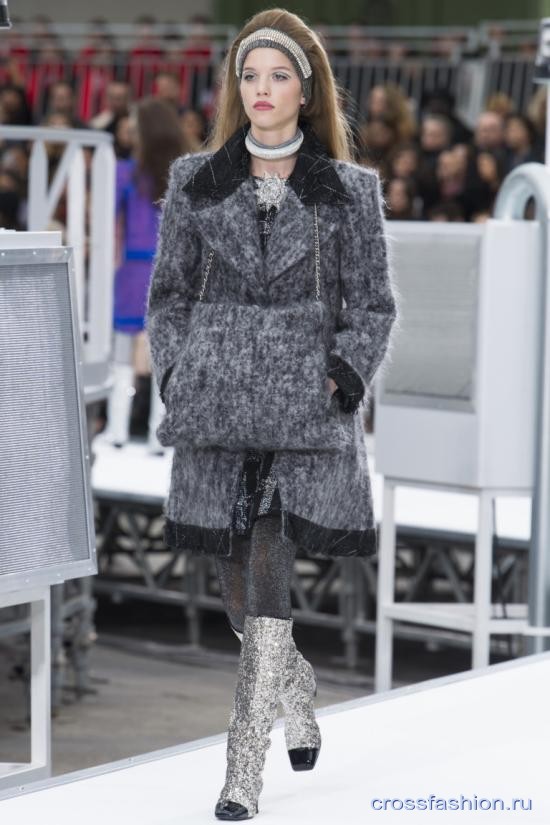 Chanel fall 2017 2018 11