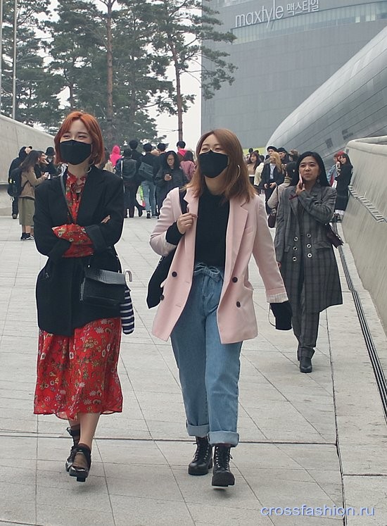 Street style Seoul Fashion week, march 2019. Стрит стайл Недели моды в Сеуле, день первый