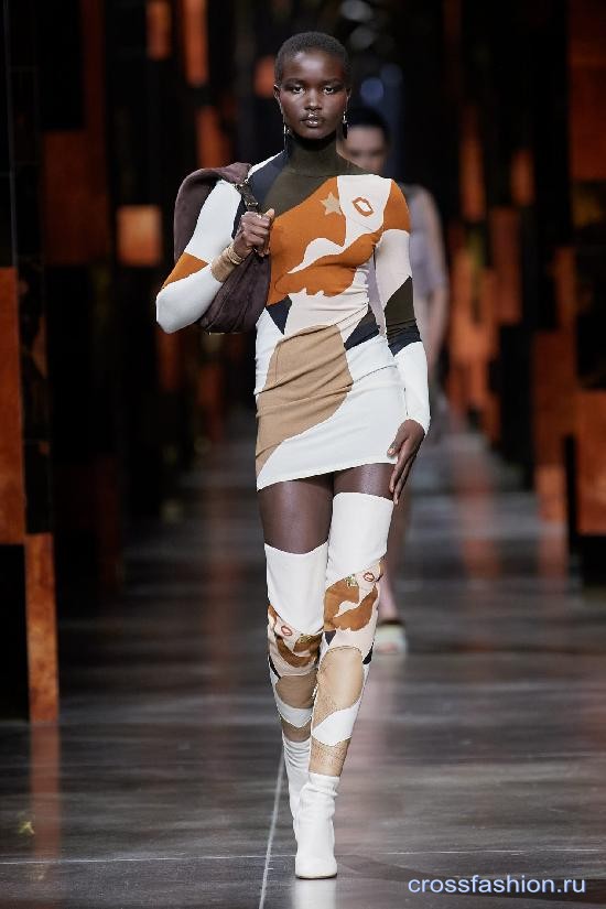 Fendi ss 2022 24