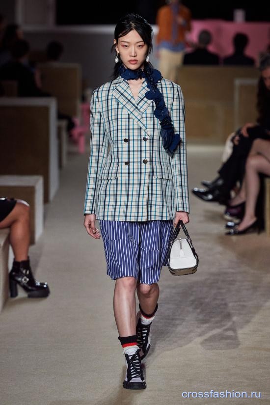 Prada resort 2020 16