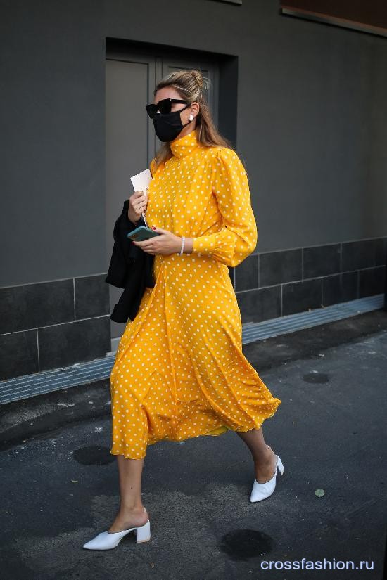 Street style milan september 2020 4