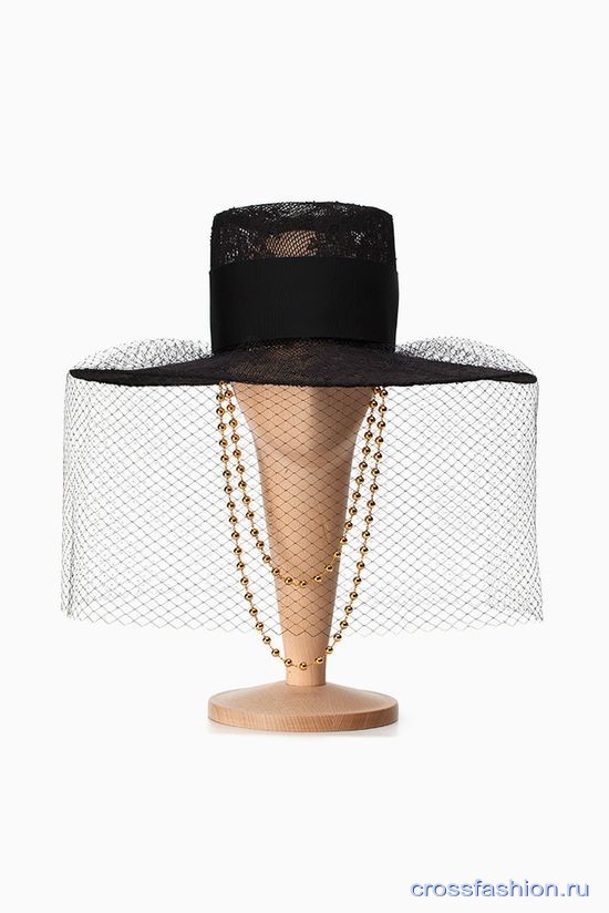 Шляпы из коллекции Ulyana Sergeenko Couture весна-лето 2015