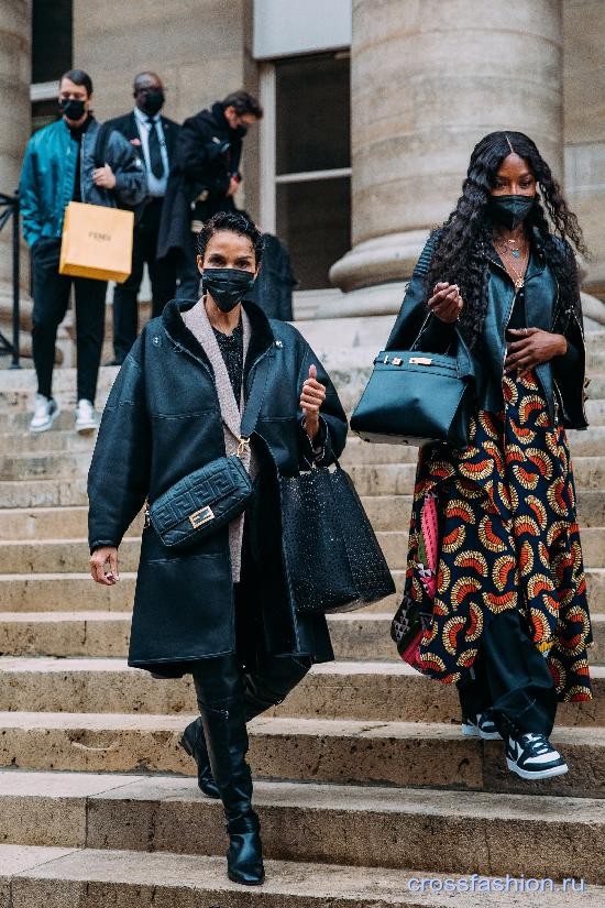 street style paris couture fashion week 2021 33