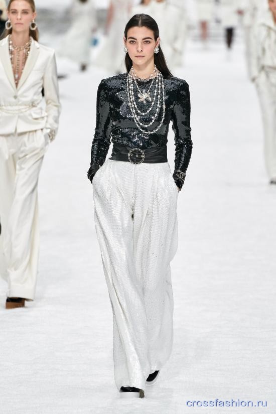 Chanel fall 2019 60