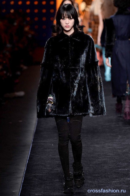 Fendi fw 2016 2017 38