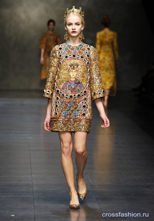 dolce-and-gabbana-fw-2014-women-fashion-show-runway-05