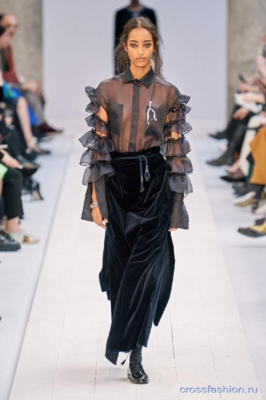 Max Mara fall 2020 44