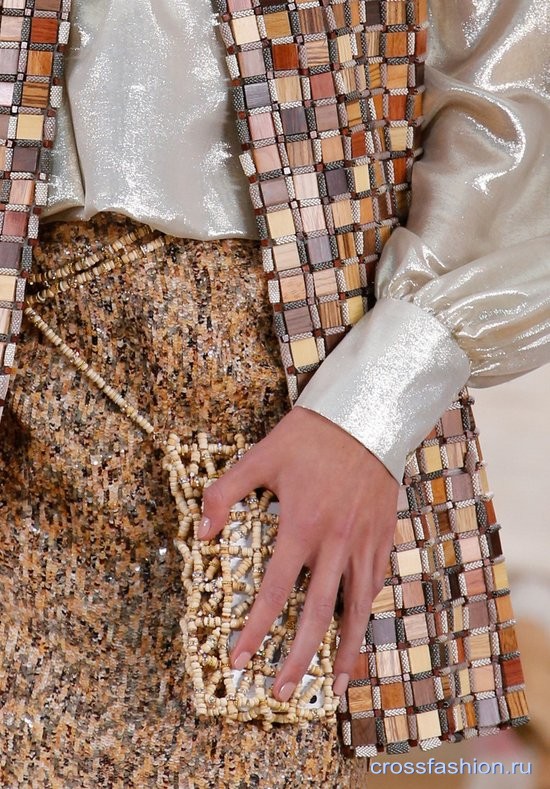 Детали кутюрной коллекции Chanel ss 2016
