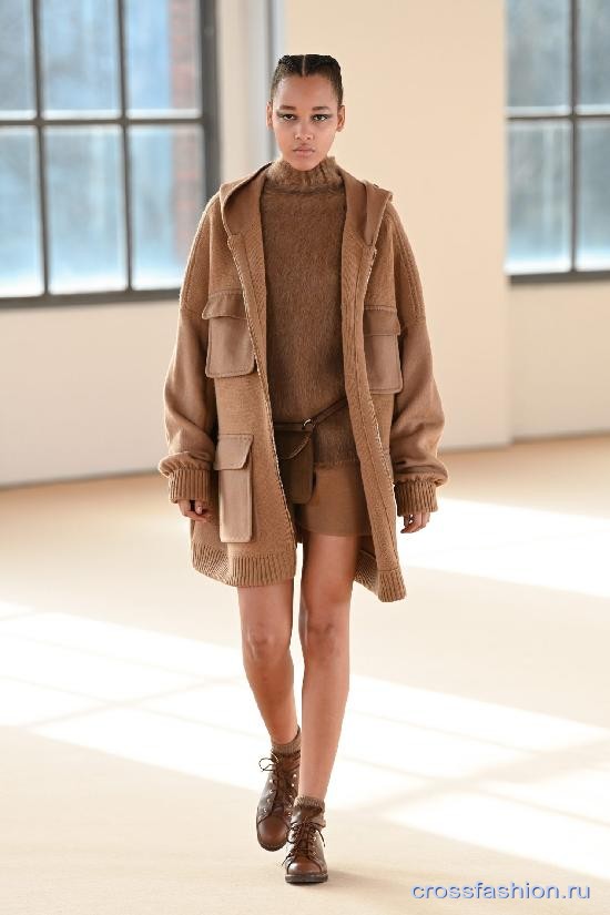 Max Mara fall 2021 5