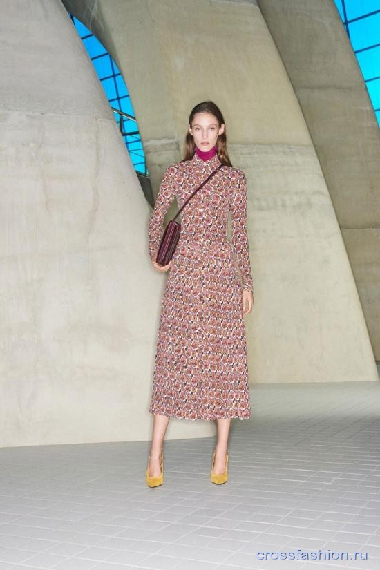 V Beckham pre fall 2018 12