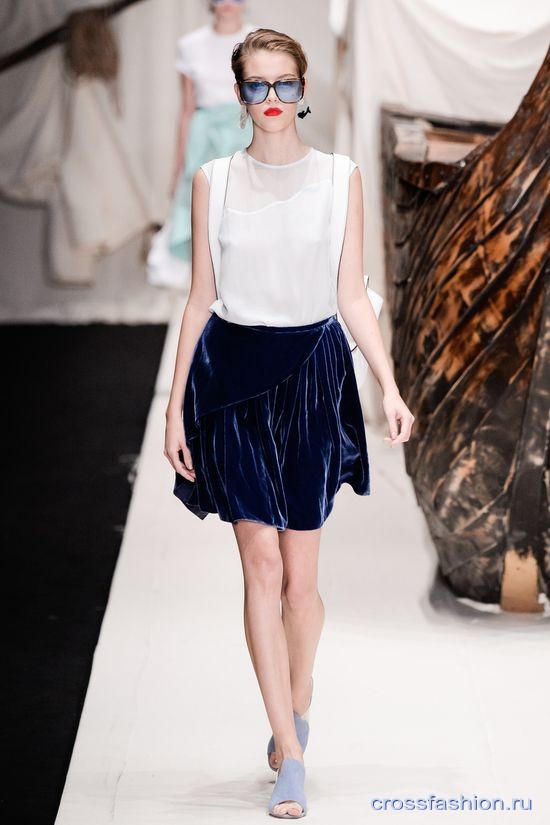 cf Alena Akhmadullina ss 2016 12