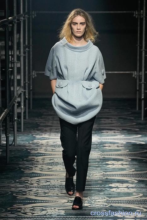 Prada fall 2025 6