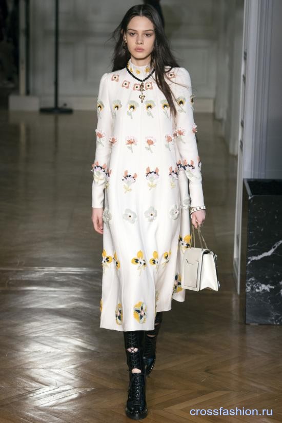 Valentino fall 2017 46