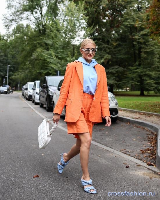 Street style milan september 2020 28