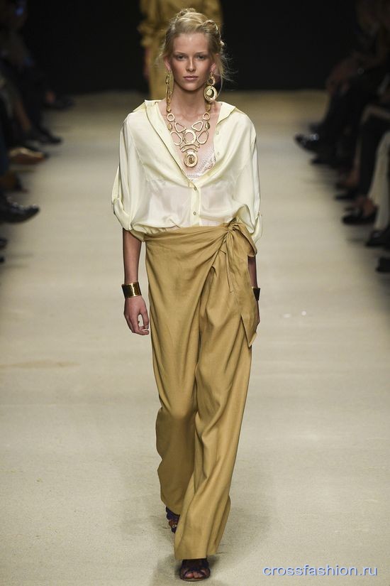 cf Alberta Ferretti ss 2016 26