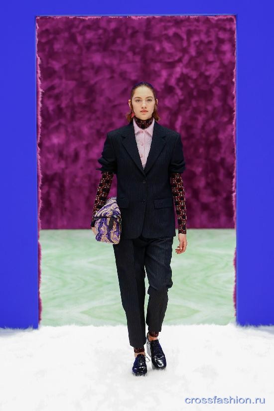 Prada fall 2021 2022 8