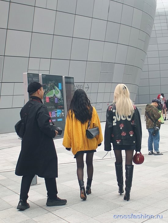 Street style Seoul Fashion week, march 2019. Стрит стайл Недели моды в Сеуле, день первый