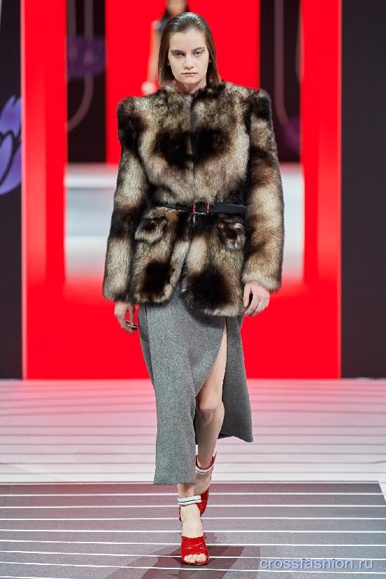 Prada fall 2020 9