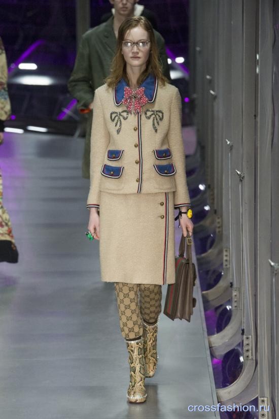 Gucci fall 2017 2018 90