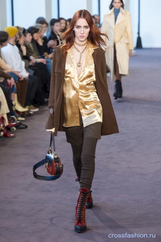 Chloe fall 2018 40