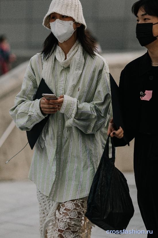 Seoul street style SS23 67