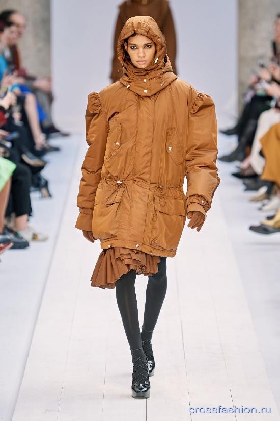 Max Mara fall 2020 29