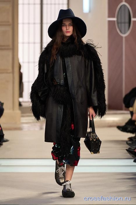 Louis Vuitton fall 2025 14
