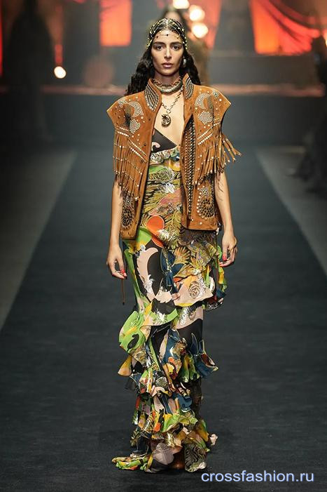 Etro 2