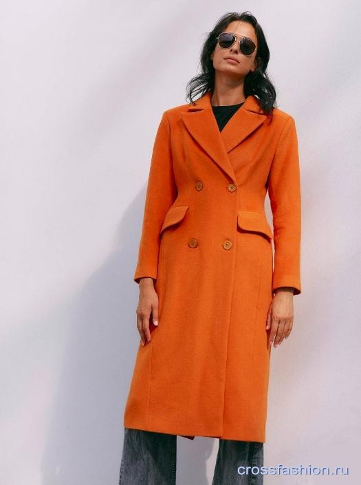 Оранжевый в моде, сезон весна-лето 2022: подборка верхней одежды с Wildberries