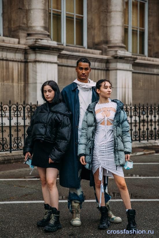 Paris street style ss 2021 16