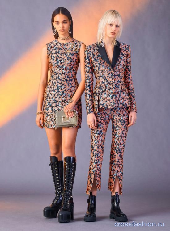 Versace коллекция pre-fall осень-зима 2017-2018