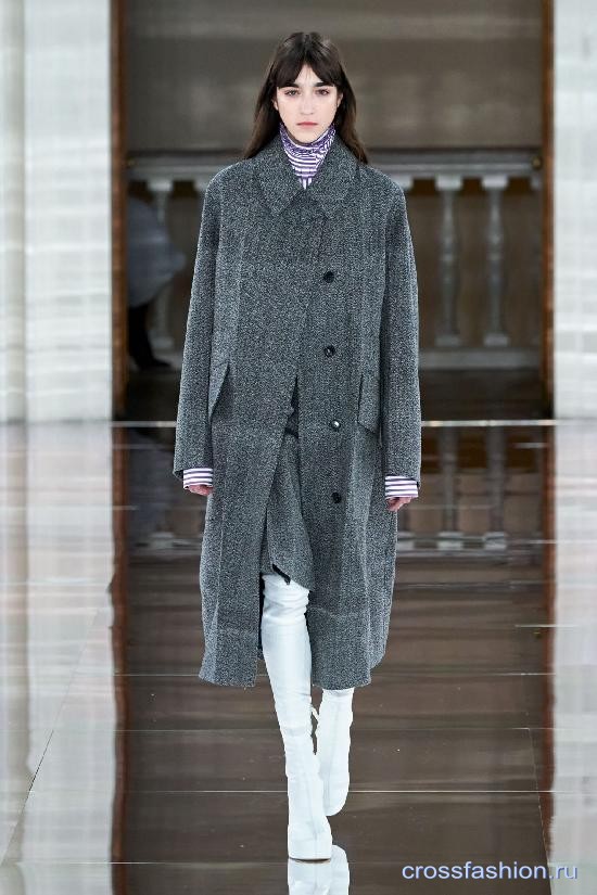 Victoria Beckham fall 2020 23