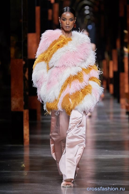 Fendi ss 2022 28