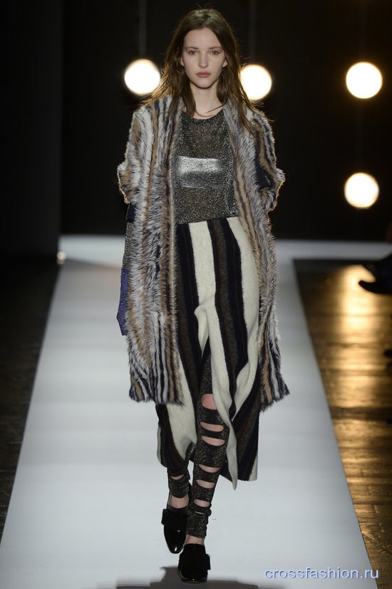 BCBG Max Azria fw 24