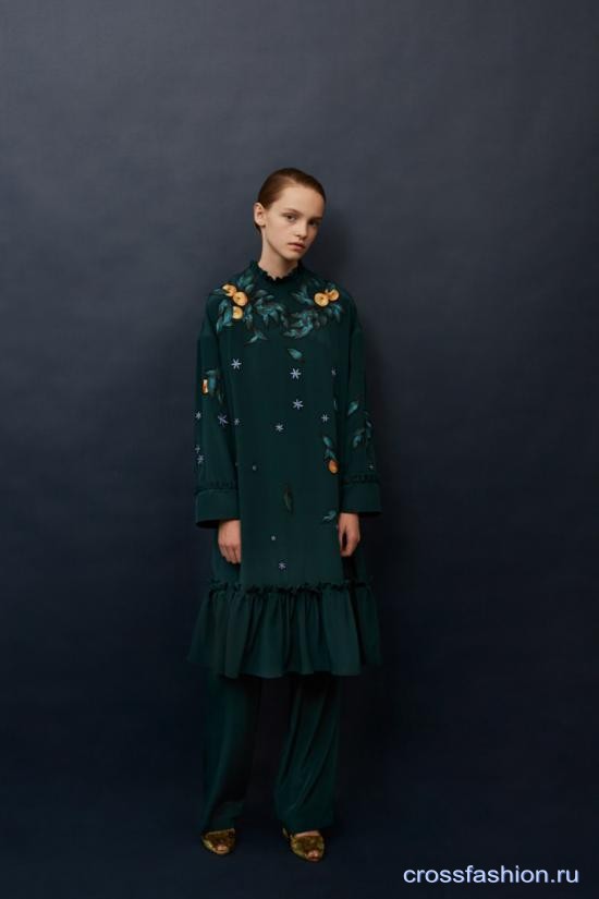 Alena Akhmadullina pre fall 2017 27
