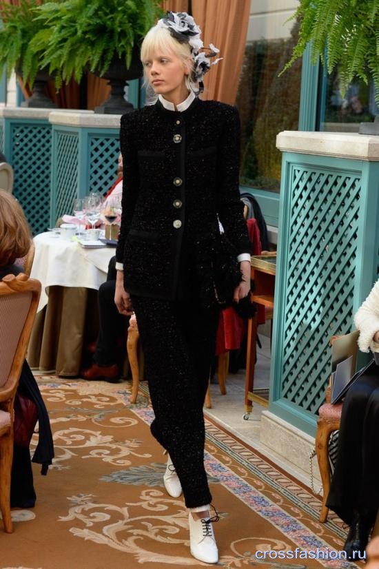 Chanel коллекция pre-fall осень-зима 2017-2018