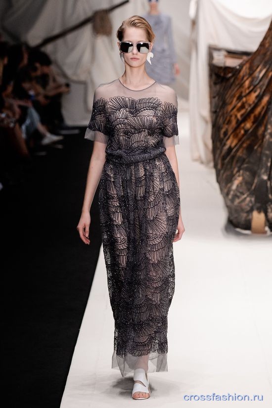 cf Alena Akhmadullina ss 2016 45