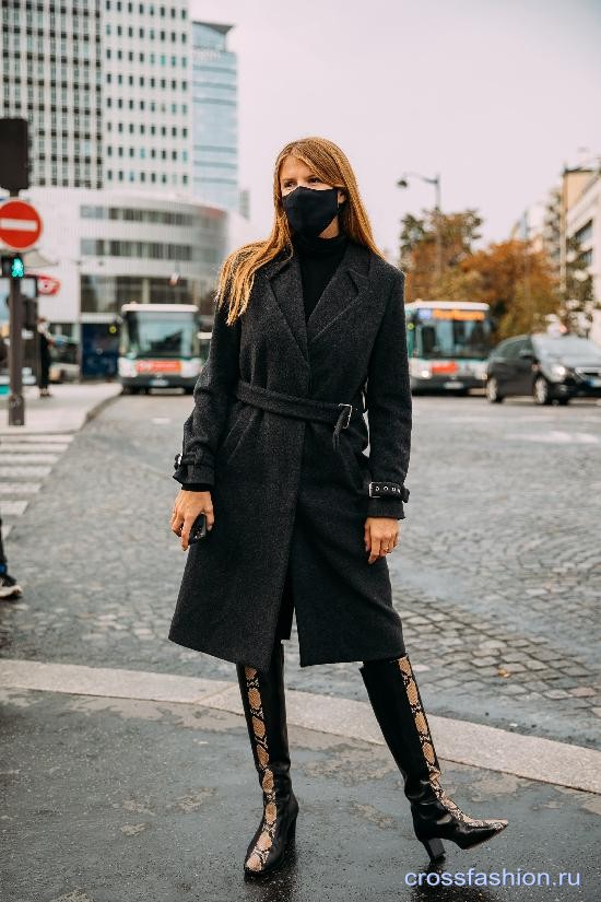 Paris street style ss 2021 105