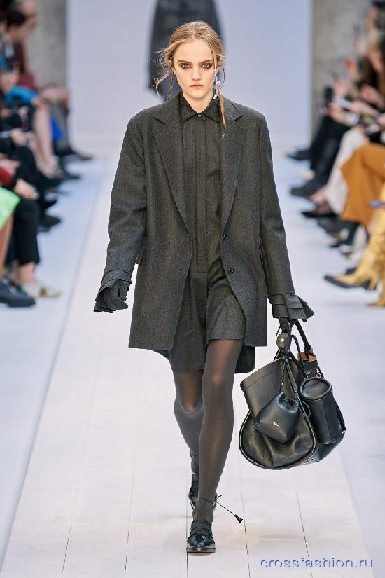 Max Mara fall 2020 15