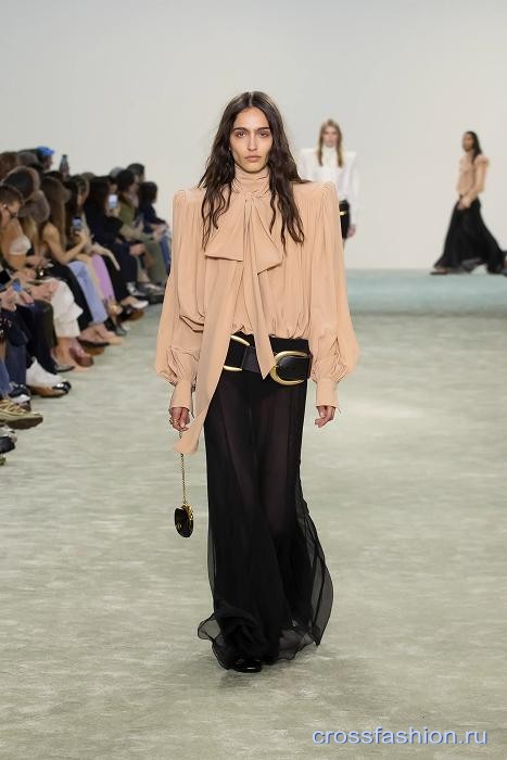 Chloe fall 2025 47