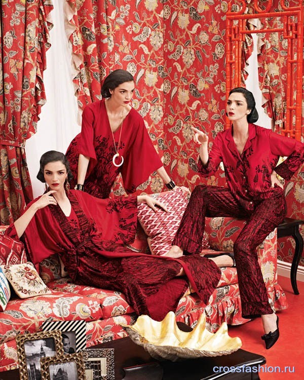 Neiman-Marcus-Christmas-Book-2013-01