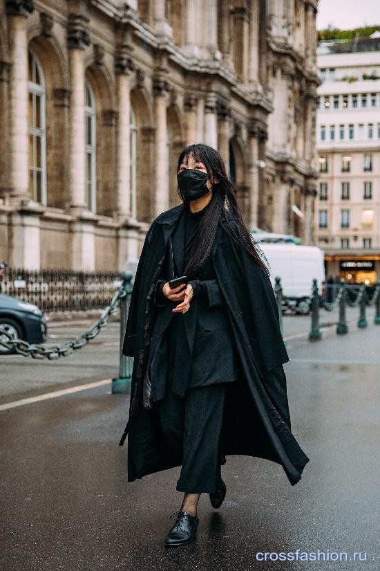 Paris street style ss 2021 13