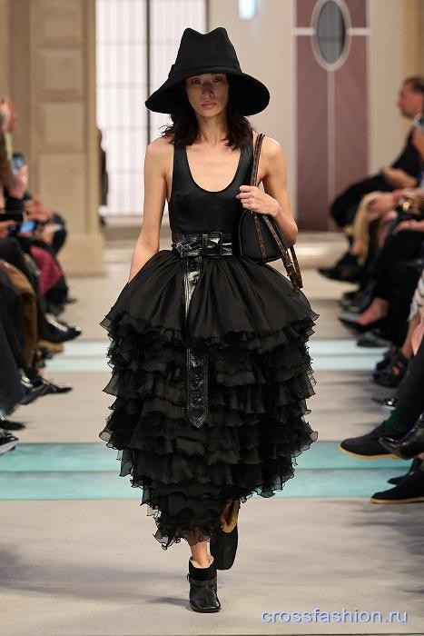 Louis Vuitton fall 2025 13
