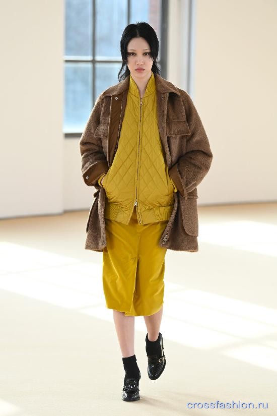 Max Mara fall 2021 7