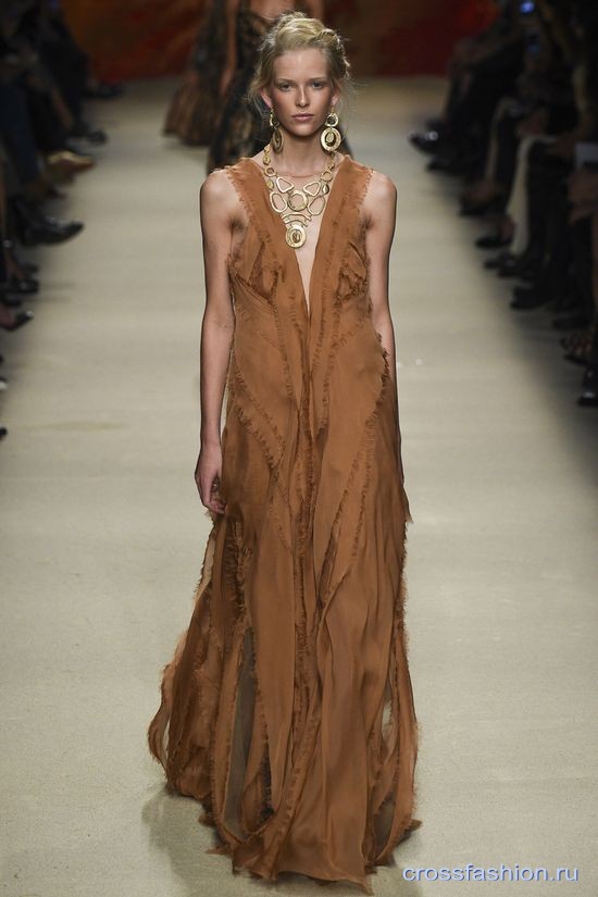 cf Alberta Ferretti ss 2016 63