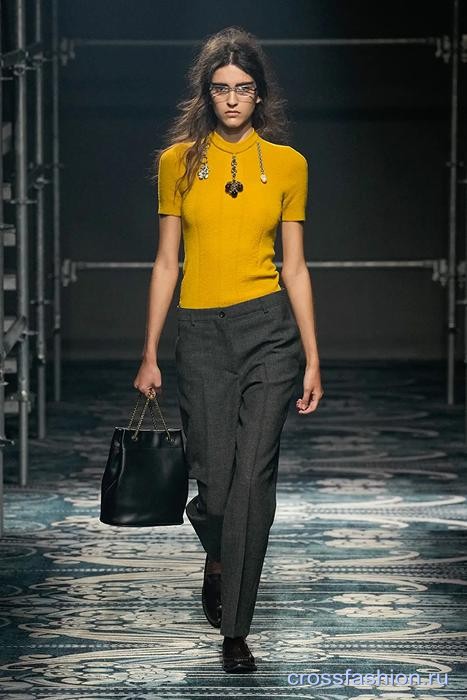 Prada fall 2025 10
