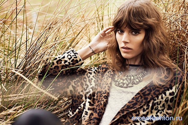 Freja-Beha-Erichsen-Reserved-Fall-Winter-2013-04