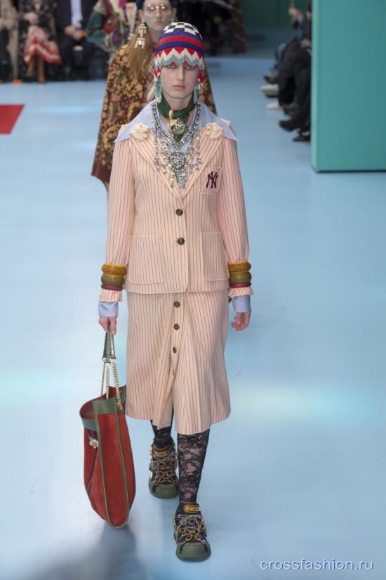 Gucci fall 2018 19