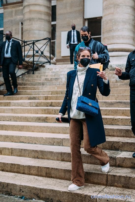 street style paris couture fashion week 2021 32