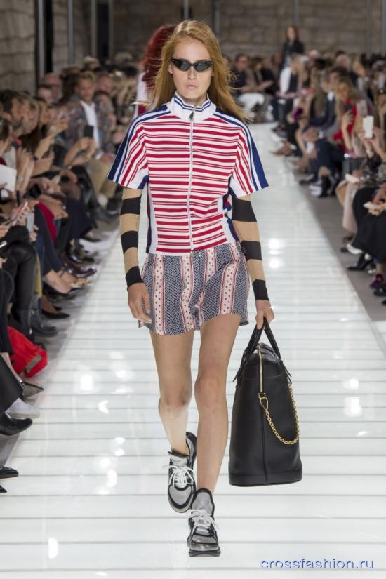 Louis Vuitton ss 2018 18